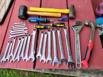 Pittsburgh, Kobalt, and Husky Mixed Tool Set