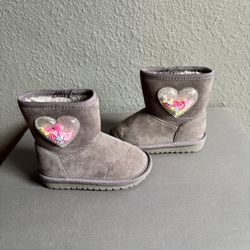 Toddler Girl Boots Sz. 4