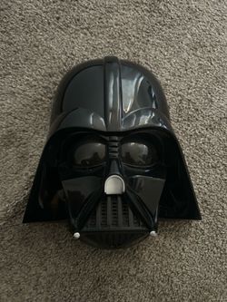 New Girl’s Darth Vader Halloween Costume Small