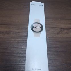 Galaxy Watch 4. 40MM Brand New $32