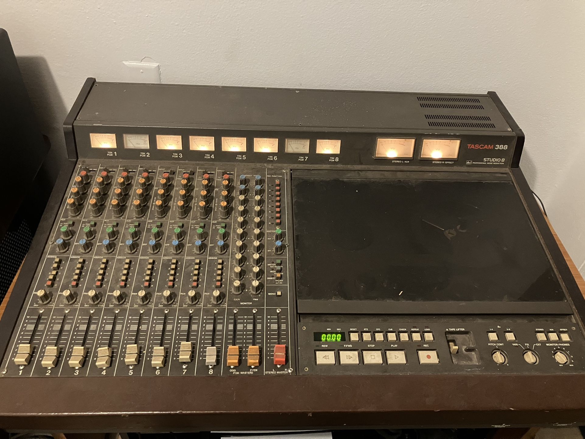 Rare Tascam 388 Reel to Reel Recorder (For parts)