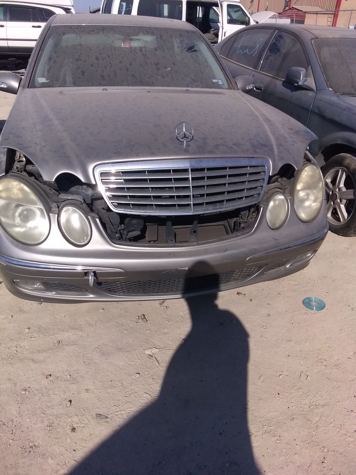 2004 Mercedes Benz E320 for parts