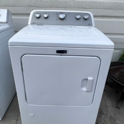 Maytag gas dryer Heavy duty Large Capacity. secadora de gas 