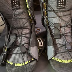 New Kids Hyperlite Wakeboard Bindings 