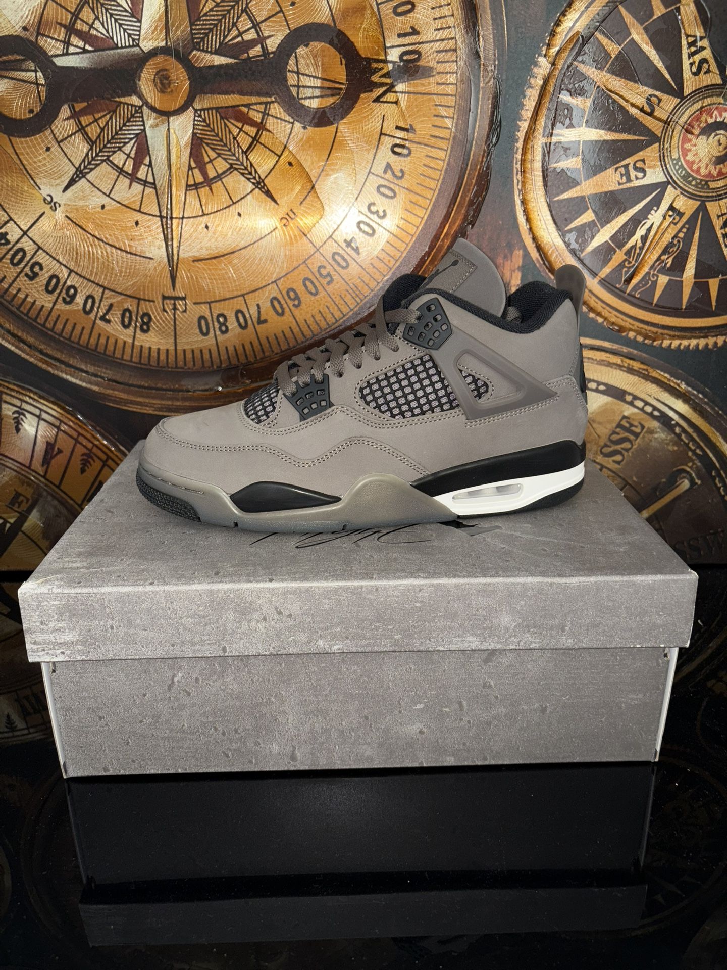 Jordan 4 UNRELEASED (CaveStones)