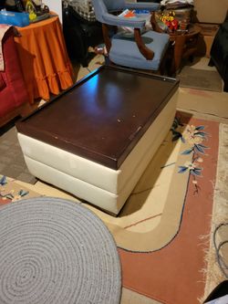Free coffee table