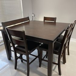 Square Brown Dinning Table With 4 Chairs And A Bench 
