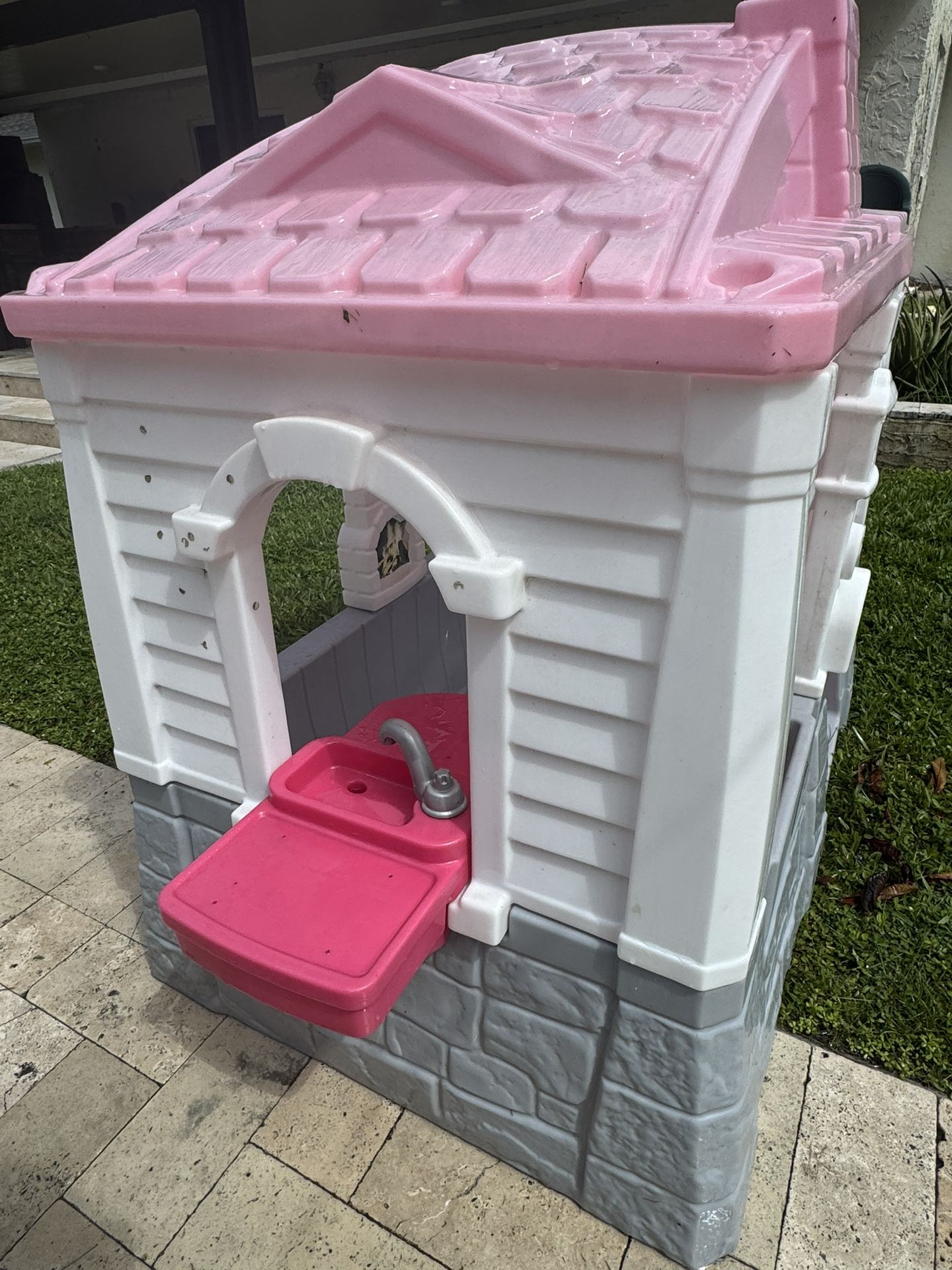 Outdoor Play House