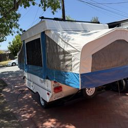 2004 Forest river Flagstaff 176sd ltd Pop Up Tent Trailer 