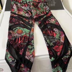 Lululemon Size 10
