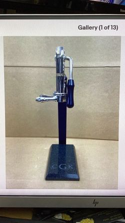 Vintner tabletop cork master wine bar bottle Opner Vtg display