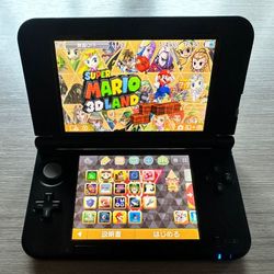 Nintendo 3DS LL - Like New Condition