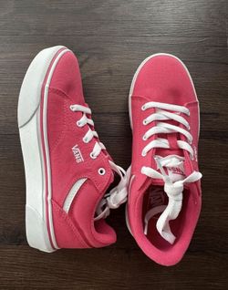 Brand New Kids Sneakers Vans, Size 4 Youth