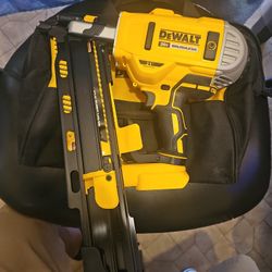 Dewalt 