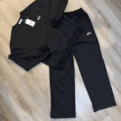 a l o Set De Pantalón Y Crew Neck Sweater 