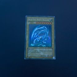 Blue-Eyes White Dragon