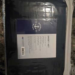 Brand new fitted queen sheets