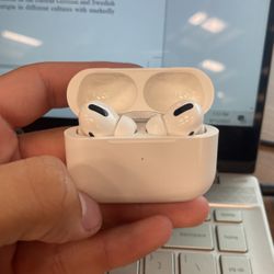 AirPod pros 