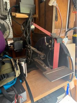 Belt sander
