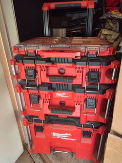Milwaukee Packout 3-box set with 1-low profile Packout box