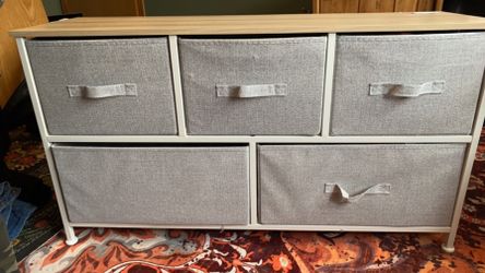 Dresser