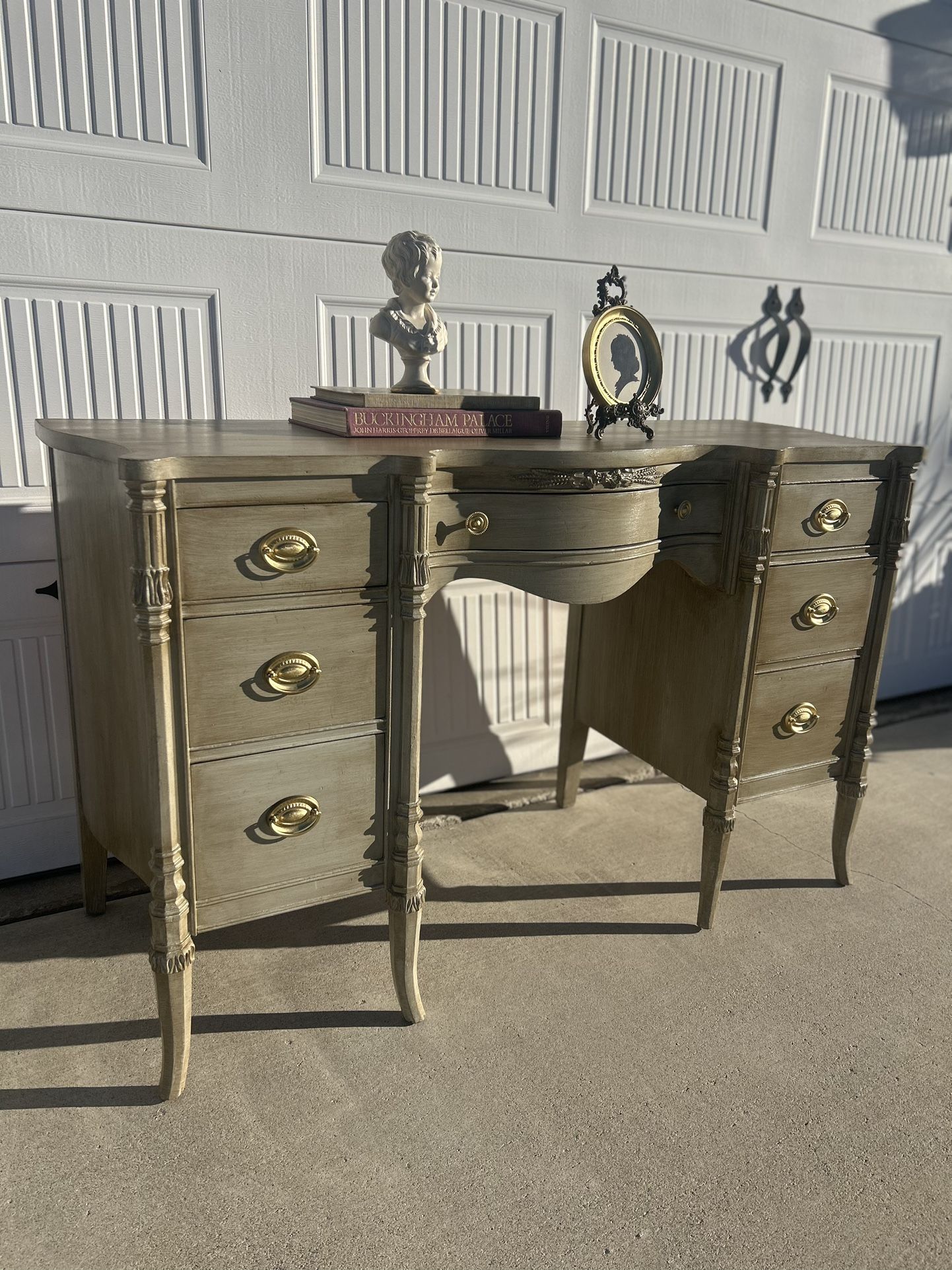Vintage French-Style Vanity/Desk