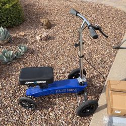 Fusion Knee Rover With Soft Front Tires