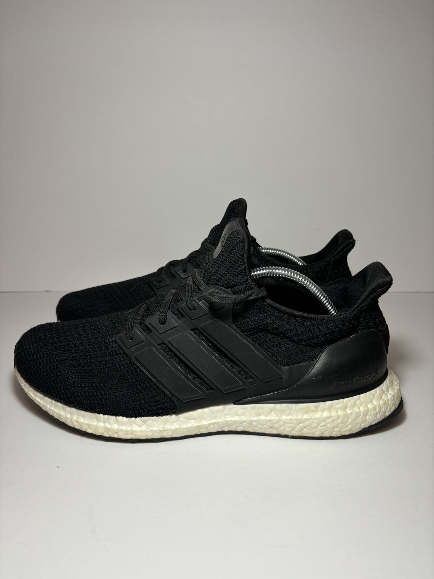 Size 11.5 - adidas UltraBoost 4.0 DNA Black White fy9318