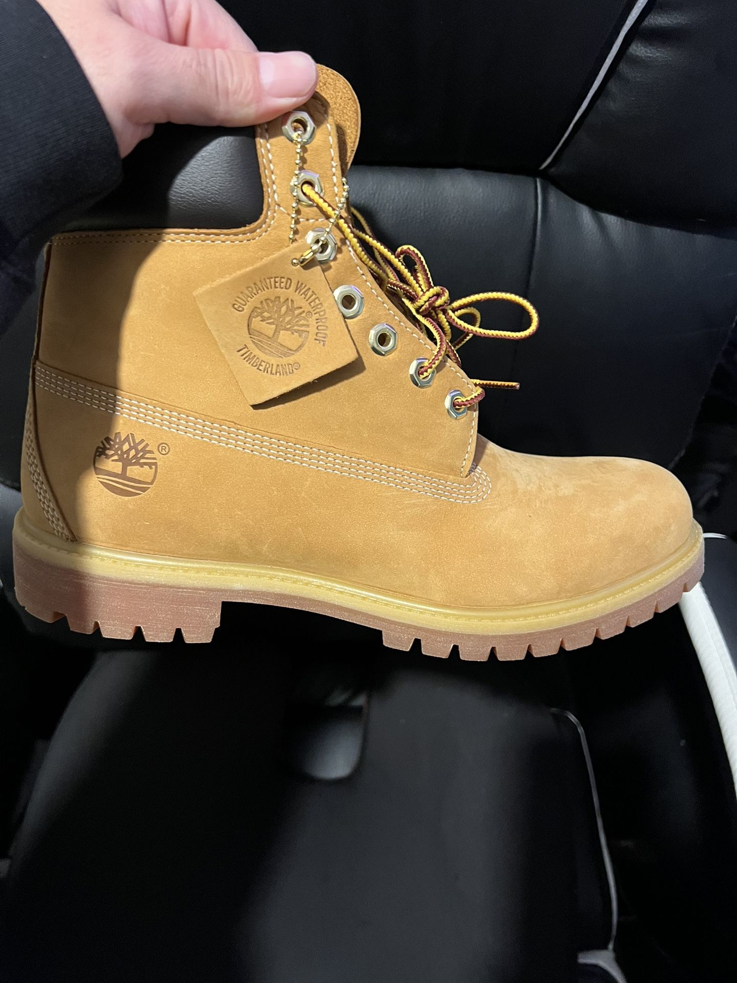 Timberland Premium 6” Waterproof Boots – Wheat Nubuck – Size 11 (Brand New)