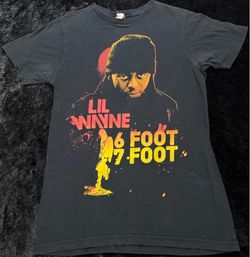Men XS Y2K 2011 Lil Wayne Six Foot Seven Foot Rap Tshirt