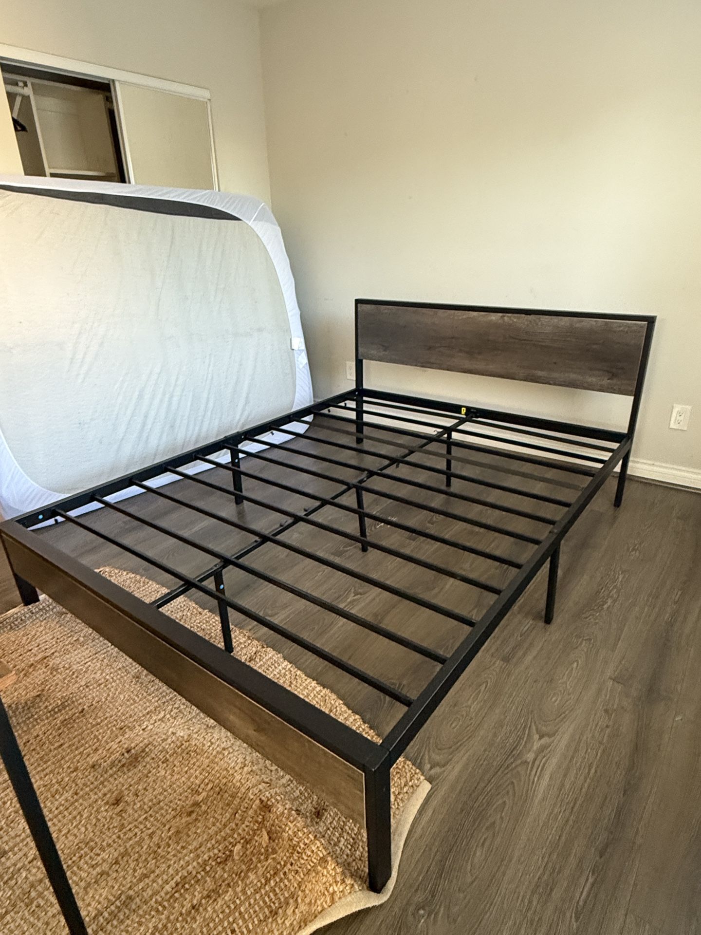 Bed Frame 