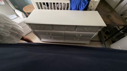 Stanley Furniture Dresser and Nightstand