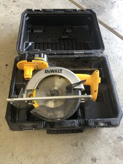 Dewalt Saw