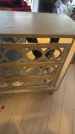 Mirror Dresser