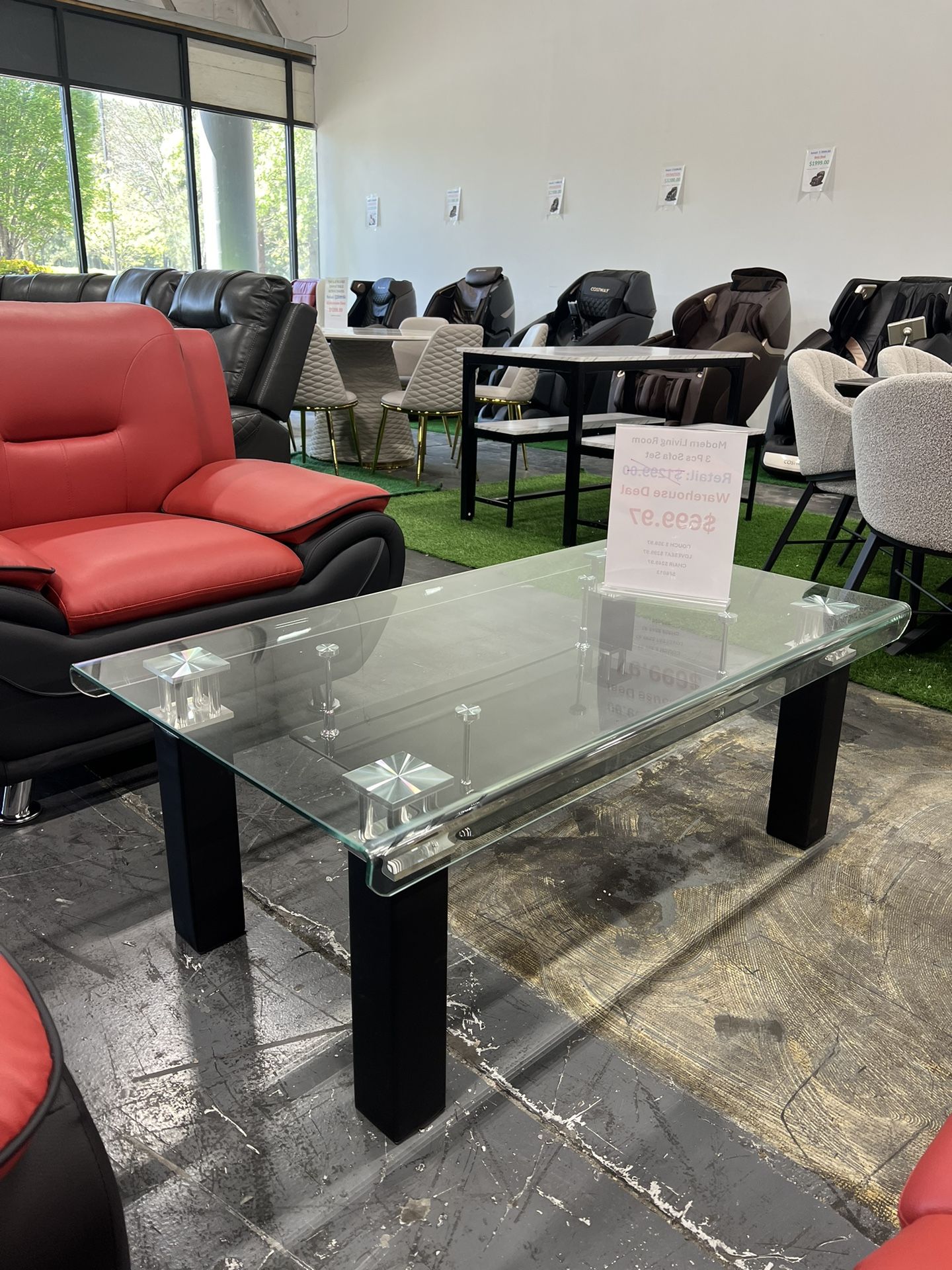 Modern Glass Coffee Table / Mesa de centro de cristal moderna