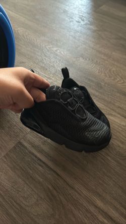 Nike Air Max 270 All Black Sneaker