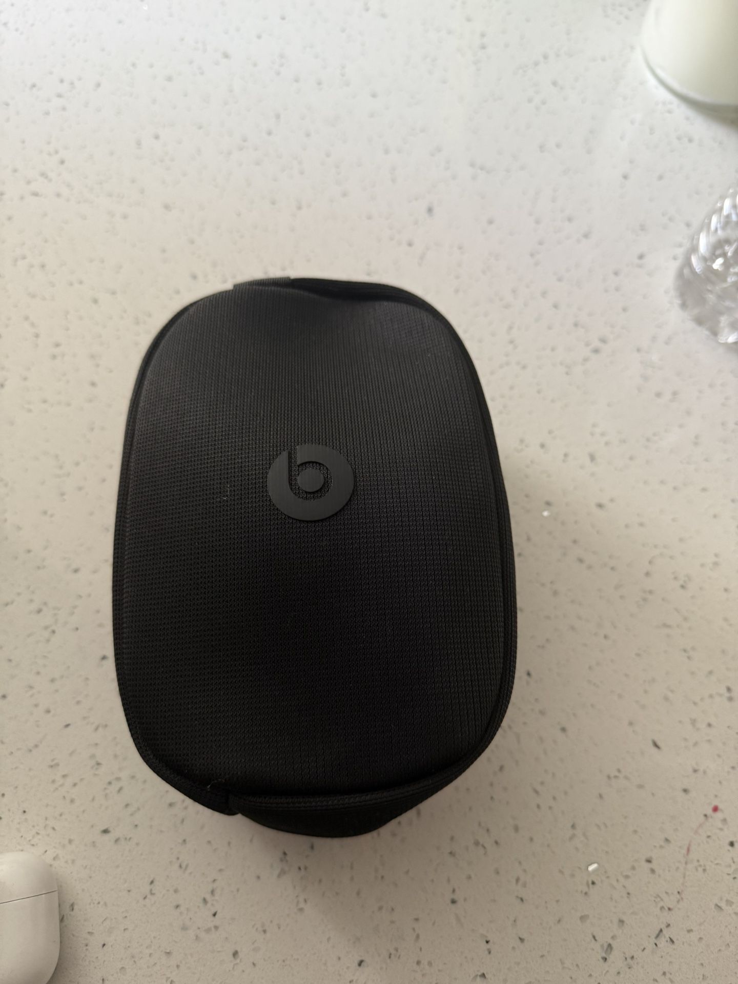 Beats Studio Pro