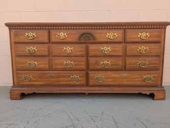 Vintage dresser