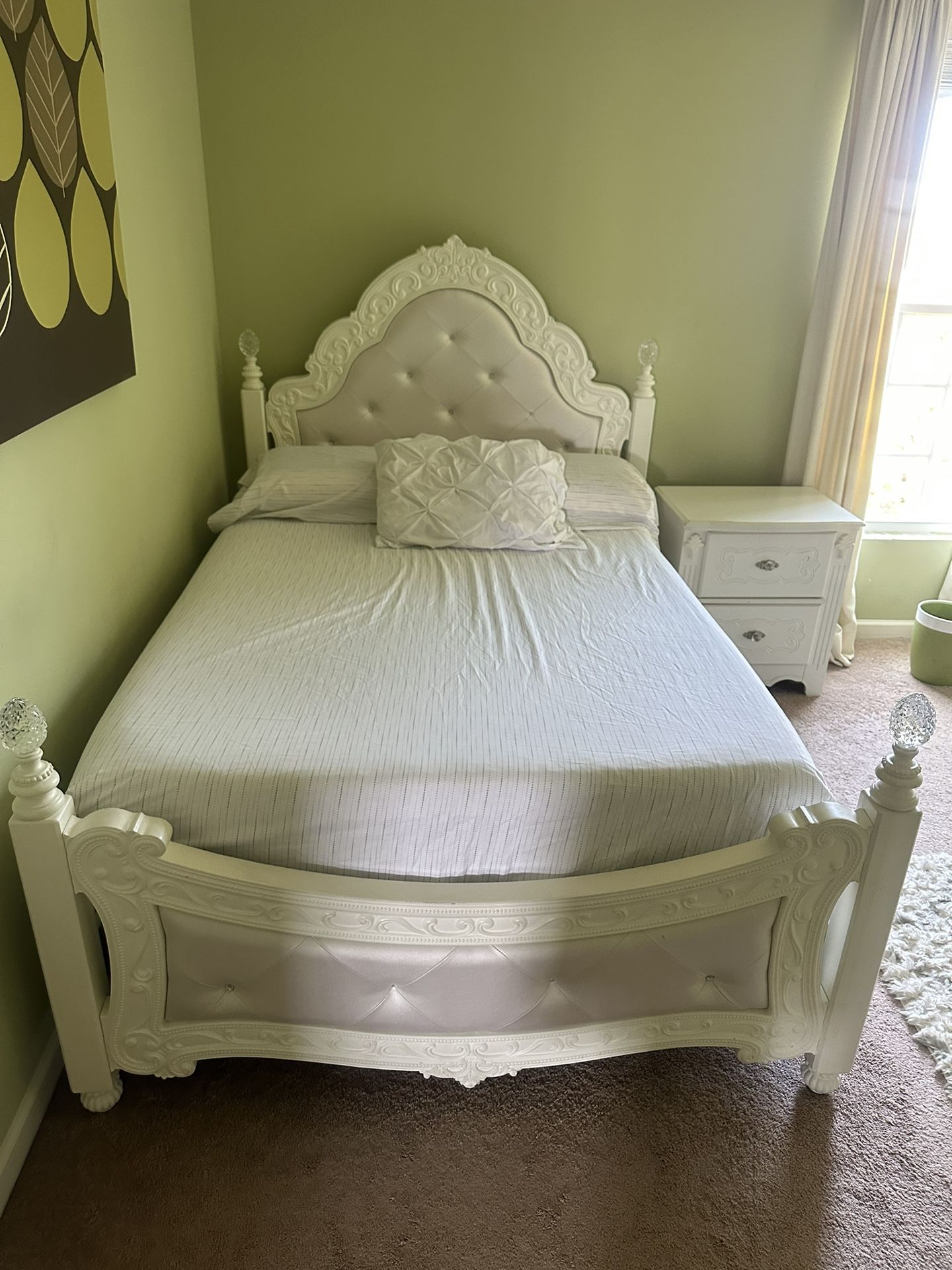 Full Size Bed Set 