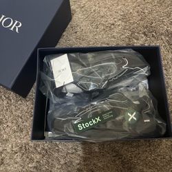 Dior B30