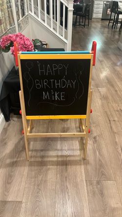 Kids Double-Sided Art Easel