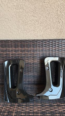 C8 corvette zo6 rear mud flaps (new)