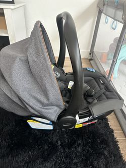Infant car seat