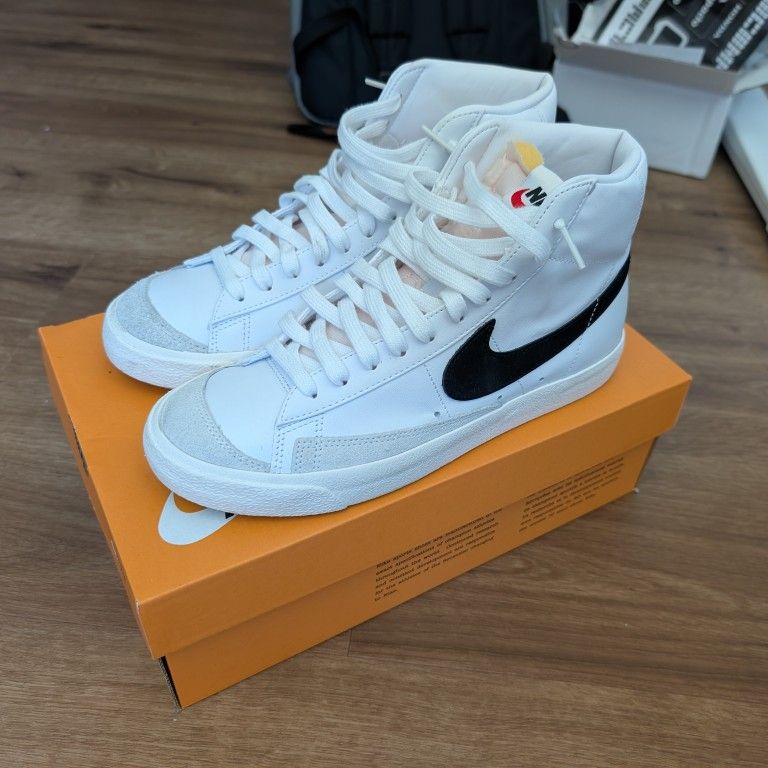 Nike Blazer Mid W 9 / M 7.5 VNDS