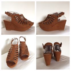 New Women's Strappy Wedge Shoe Size 8.5