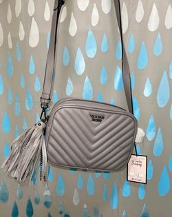 Victoria's Secret V-Quilt 24/7 Crossbody Bag