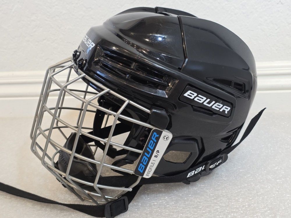 Bauer IMS 5.0 Hockey Helmet S/P Certified 2031