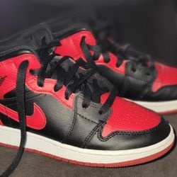 Nike Air Jordan 1 Mid