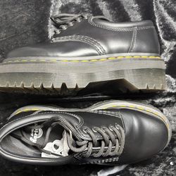 Doc martens size 6 women