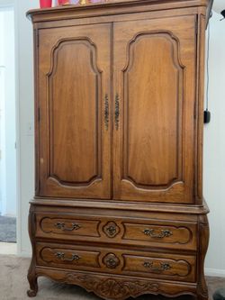 Thomasville armoire